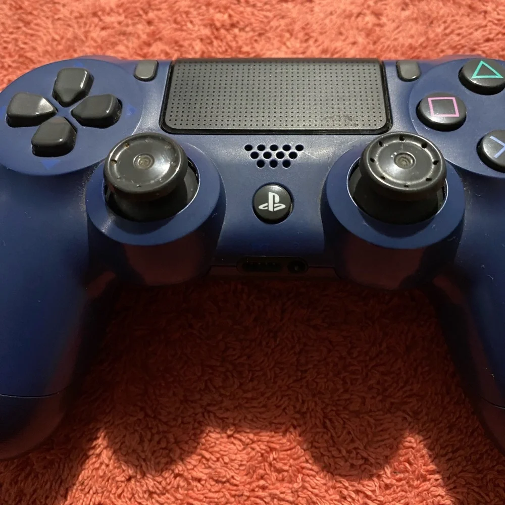 PlayStation 4 DualShock Wireless Controller Midnight Blue